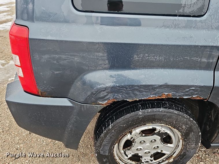 image for item IO9786 2007 Jeep Patriot  SUV