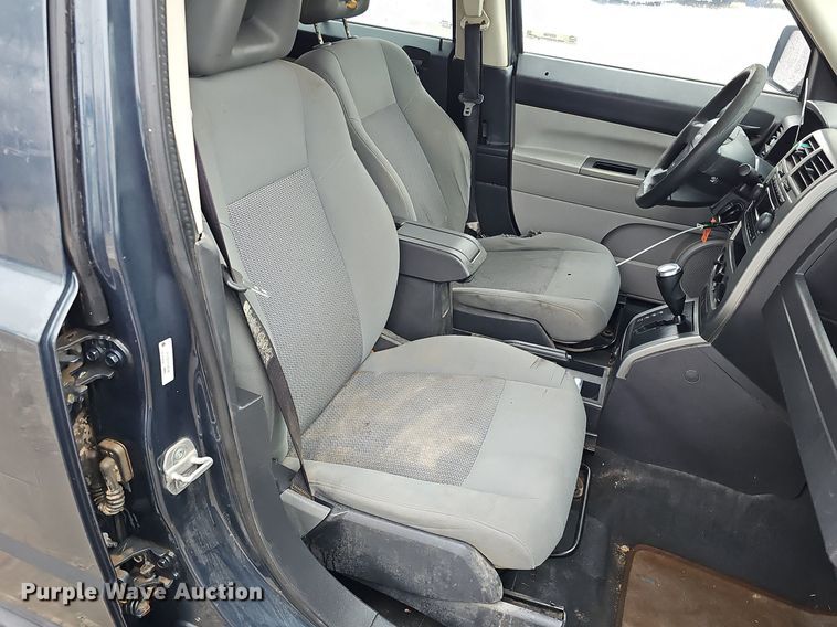 image for item IO9786 2007 Jeep Patriot  SUV