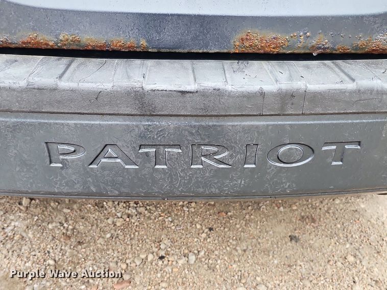 image for item IO9786 2007 Jeep Patriot  SUV