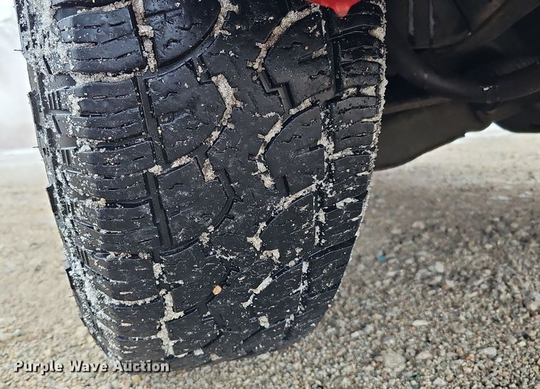 image for item IO9787 1999 Dodge Dakota Sport  Club Cab pickup truck