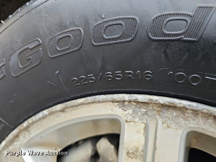 image for item IO9788 2009 Chrysler Town & Country Touring  van