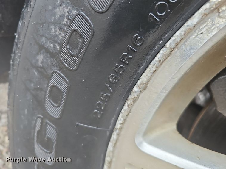 image for item IO9788 2009 Chrysler Town & Country Touring  van