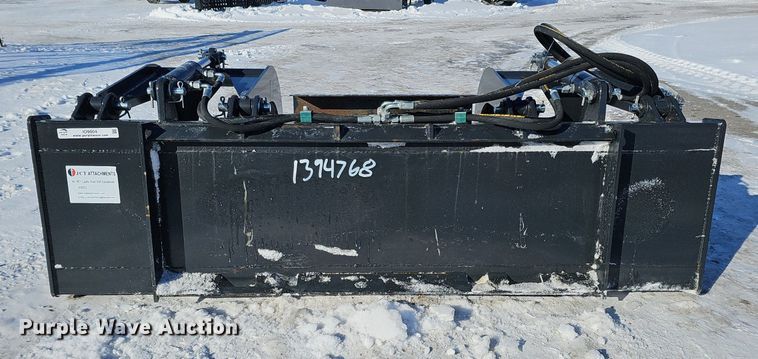 image for item IO9804 JCT  72" W skid steer grapple bucket