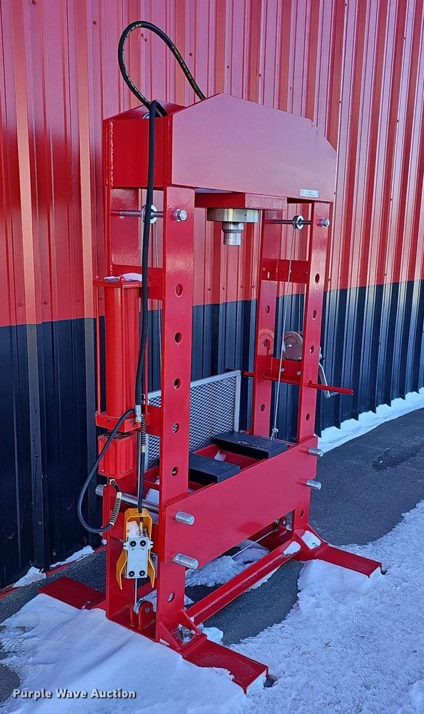 image for item IO9814 100 ton shop press