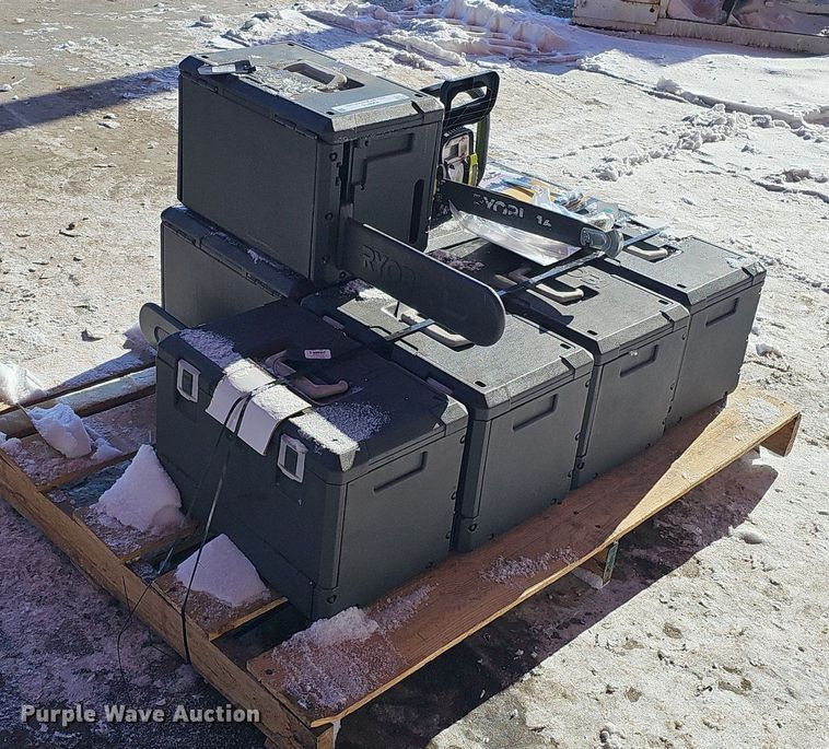 image for item IO9815 (8) Ryobi RY3716 chainsaws