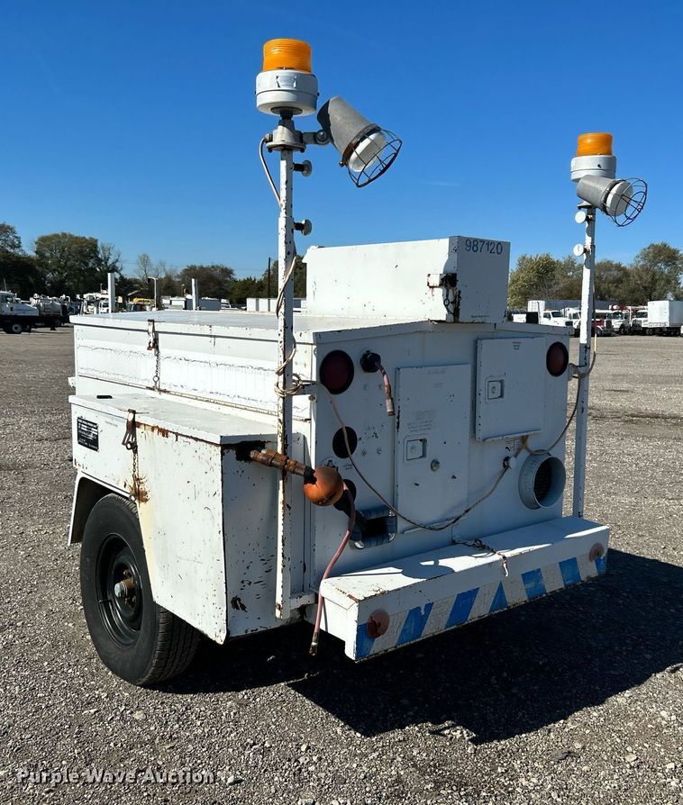 image for item KH9603 1987 Hesco Mobile Power Unit 150010 power unit trailer