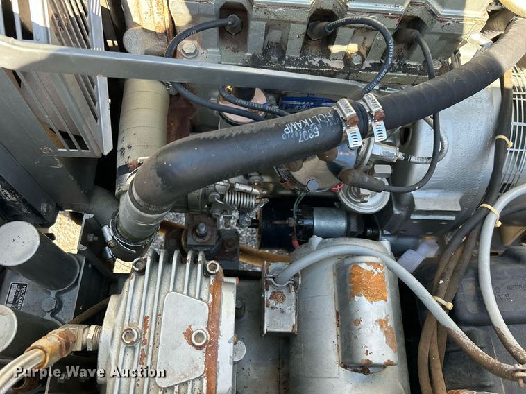 image for item KH9603 1987 Hesco Mobile Power Unit 150010 power unit trailer