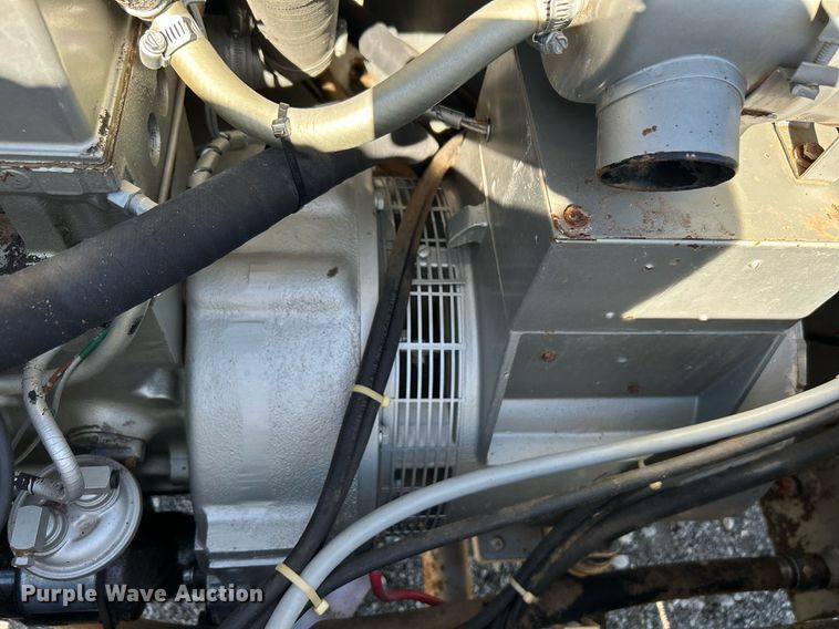 image for item KH9603 1987 Hesco Mobile Power Unit 150010 power unit trailer