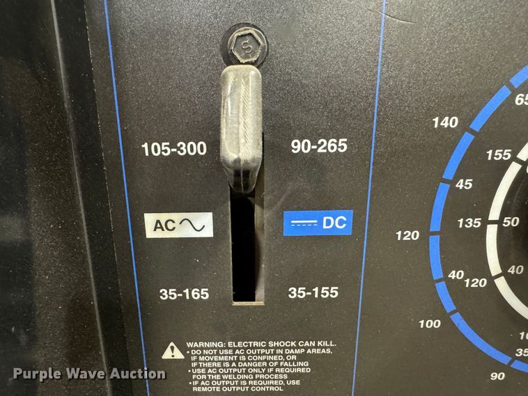 image for item KI9182 Miller Dialarc 250  welder