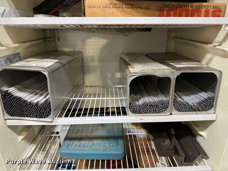 image for item KI9182 Miller Dialarc 250  welder