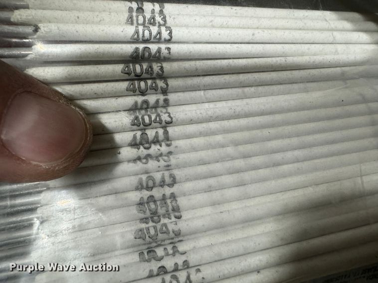 image for item KI9182 Miller Dialarc 250  welder