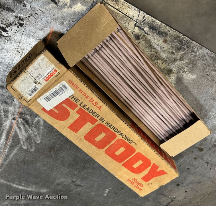 image for item KI9182 Miller Dialarc 250  welder