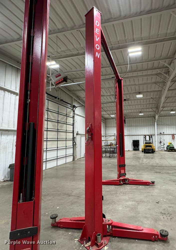 image for item KI9186 2017 EAE Automotive Blazer 11000-TP  two post automotive lift