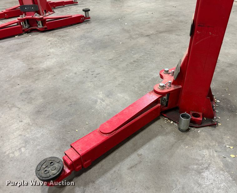 image for item KI9186 2017 EAE Automotive Blazer 11000-TP  two post automotive lift