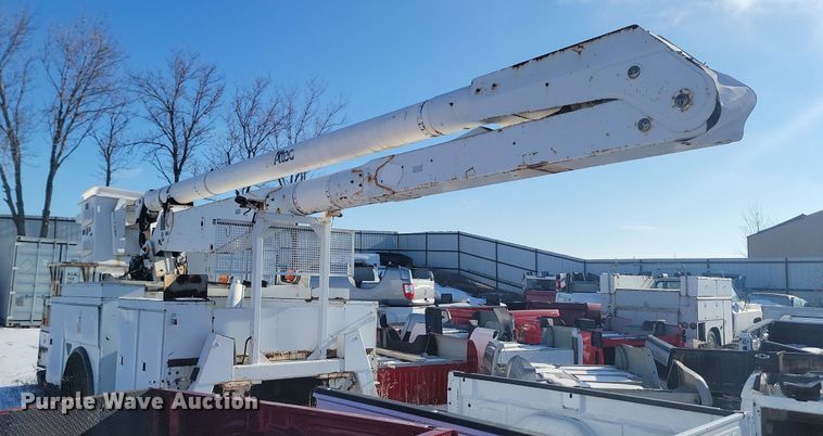 image for item KT9643 Altec AA755L  bucket truck bed