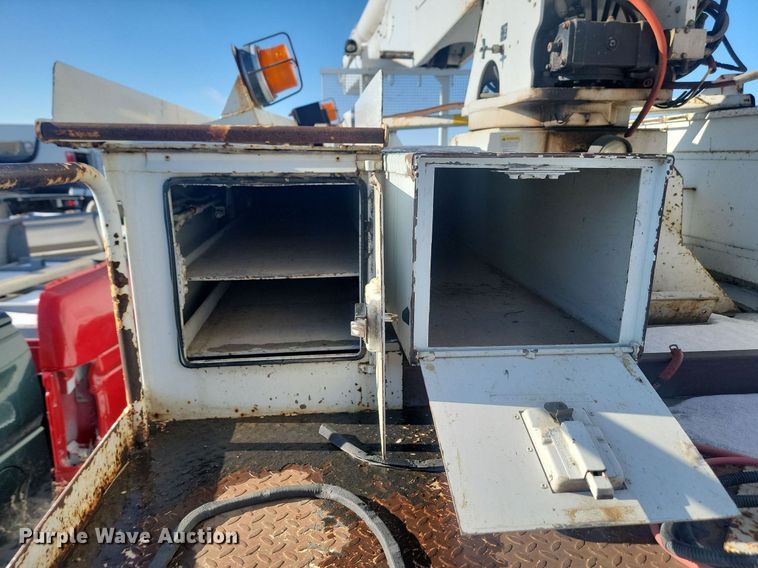 image for item KT9643 Altec AA755L  bucket truck bed