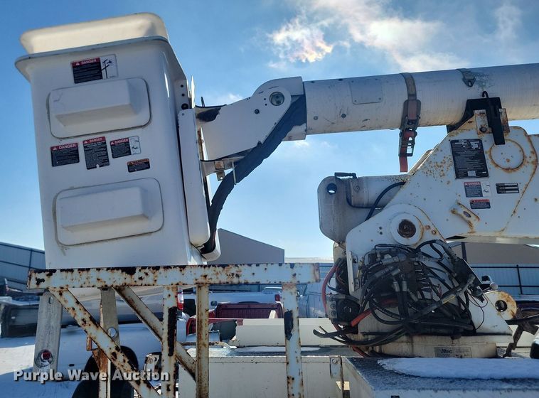 image for item KT9643 Altec AA755L  bucket truck bed