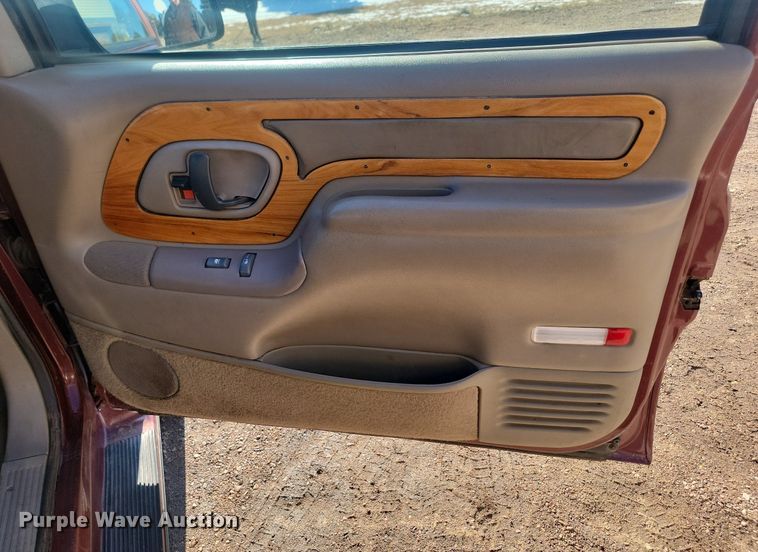 image for item KT9644 1998 Chevrolet K1500  Ext. Cab pickup truck