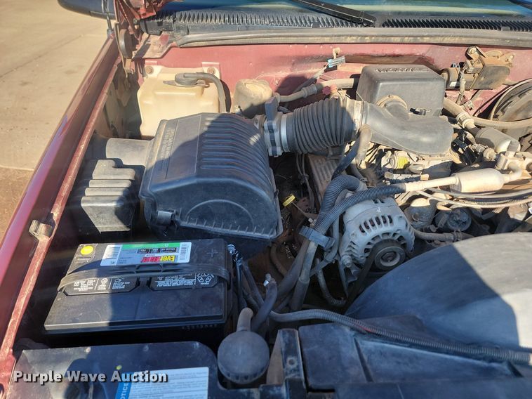 image for item KT9644 1998 Chevrolet K1500  Ext. Cab pickup truck