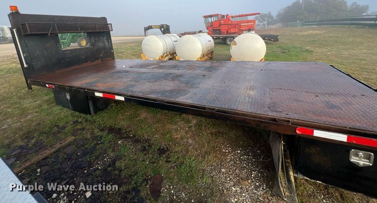 image for item KV9940 Texoma  flatbed