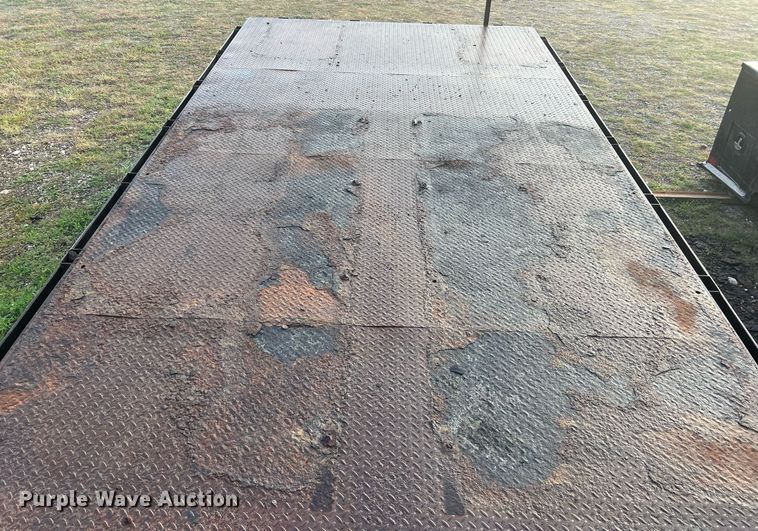 image for item KV9940 Texoma  flatbed