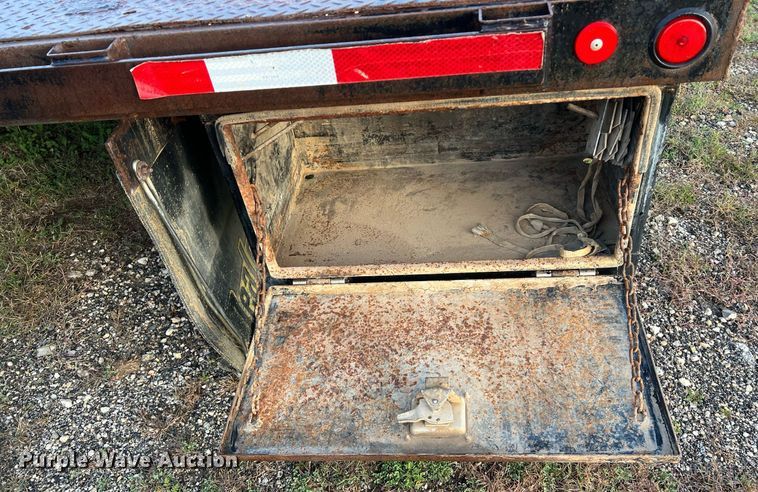 image for item KV9940 Texoma  flatbed