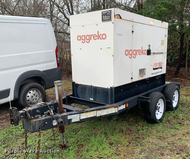 image for item KX9785 2013 Multiquip Whisperwatt DH-04801  generator