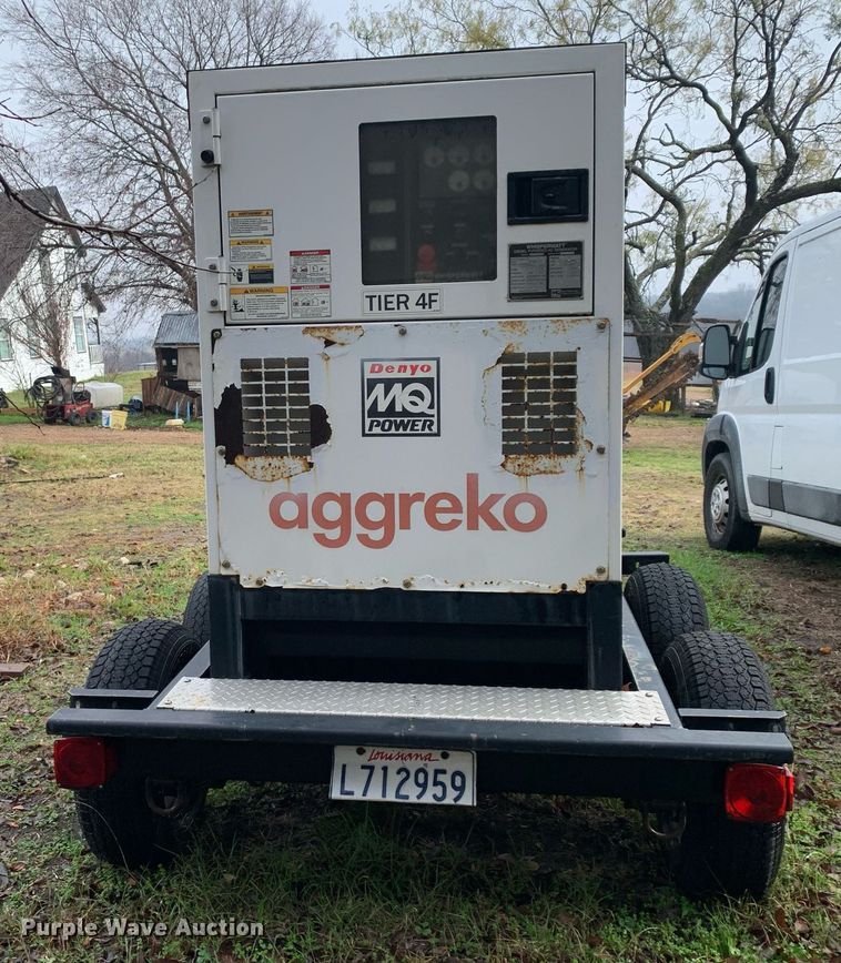 image for item KX9785 2013 Multiquip Whisperwatt DH-04801  generator