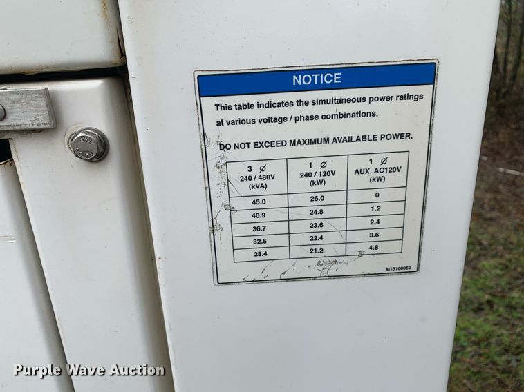 image for item KX9785 2013 Multiquip Whisperwatt DH-04801  generator