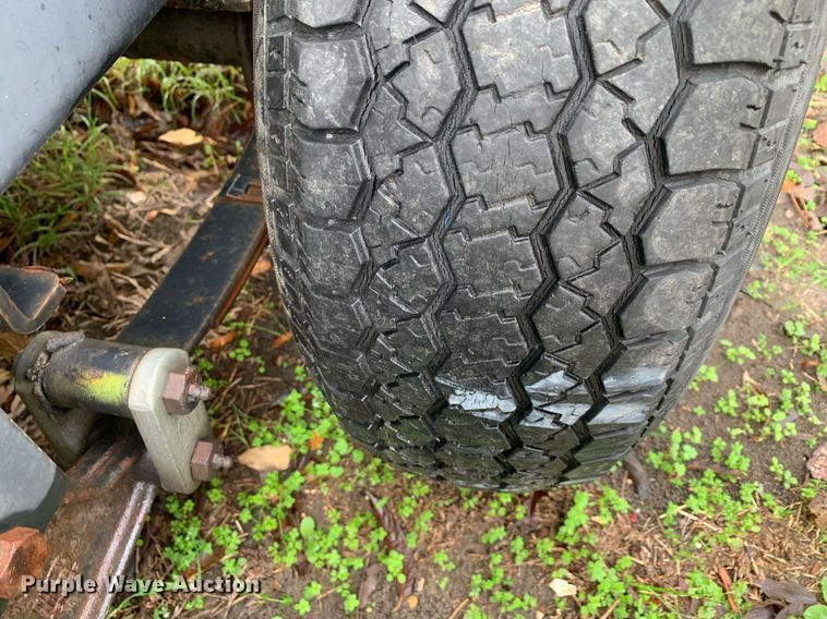 image for item KX9785 2013 Multiquip Whisperwatt DH-04801  generator