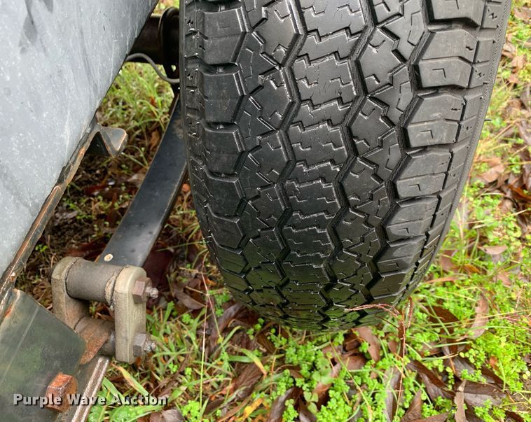 image for item KX9785 2013 Multiquip Whisperwatt DH-04801  generator