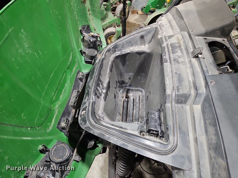 image for item LB9704 2013 John Deere Gator  utility bed pickup truck