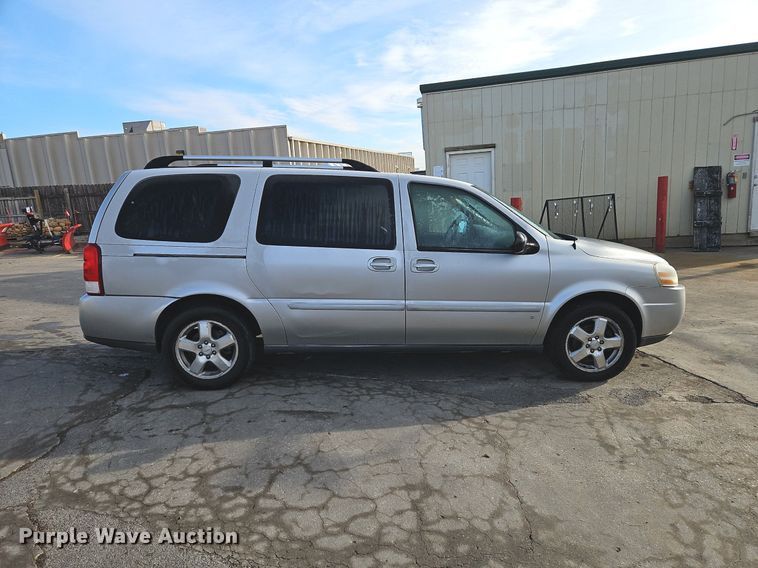 image for item LB9711 2008 Chevrolet Uplander LT  van