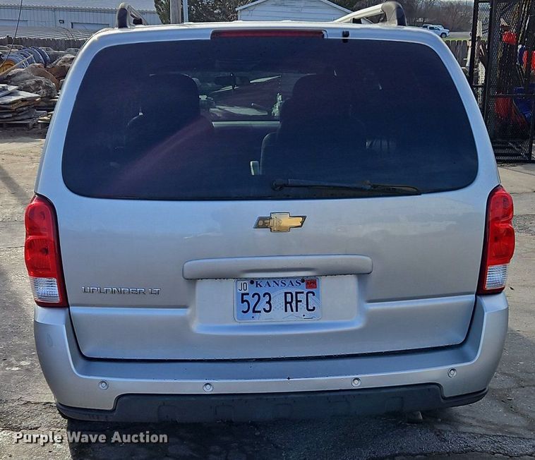 image for item LB9711 2008 Chevrolet Uplander LT  van