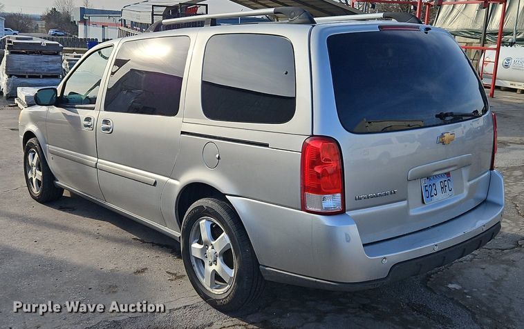 image for item LB9711 2008 Chevrolet Uplander LT  van