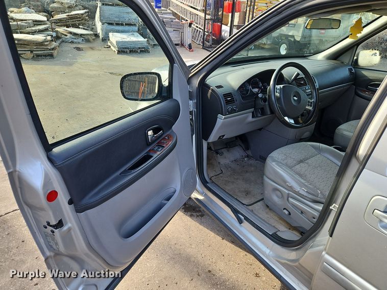 image for item LB9711 2008 Chevrolet Uplander LT  van