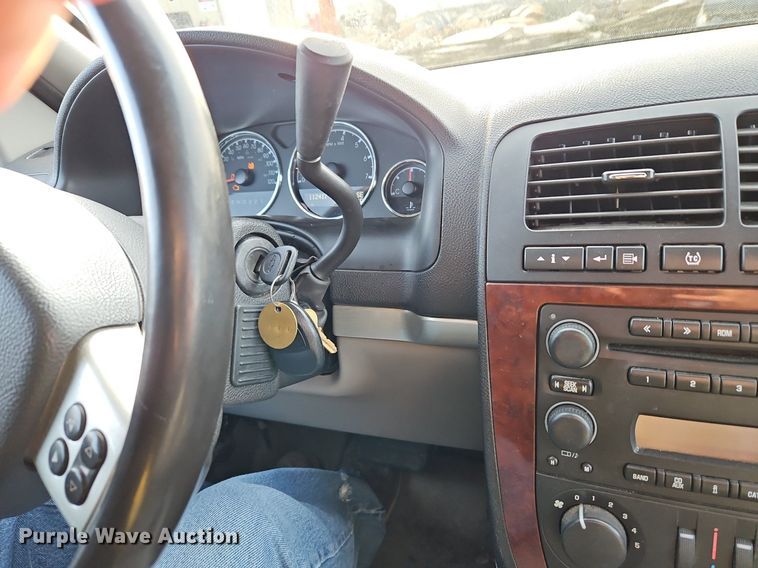 image for item LB9711 2008 Chevrolet Uplander LT  van