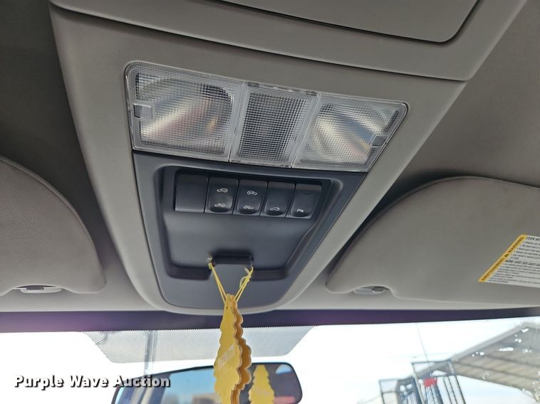 image for item LB9711 2008 Chevrolet Uplander LT  van