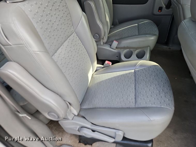 image for item LB9711 2008 Chevrolet Uplander LT  van