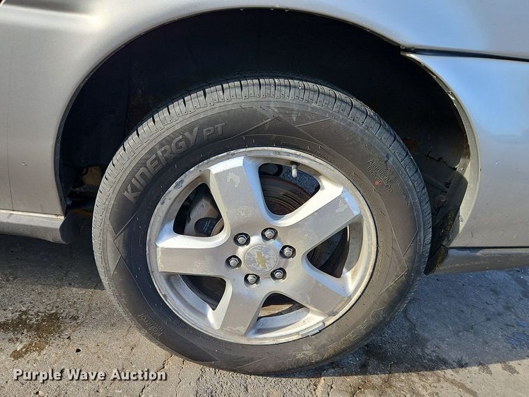 image for item LB9711 2008 Chevrolet Uplander LT  van