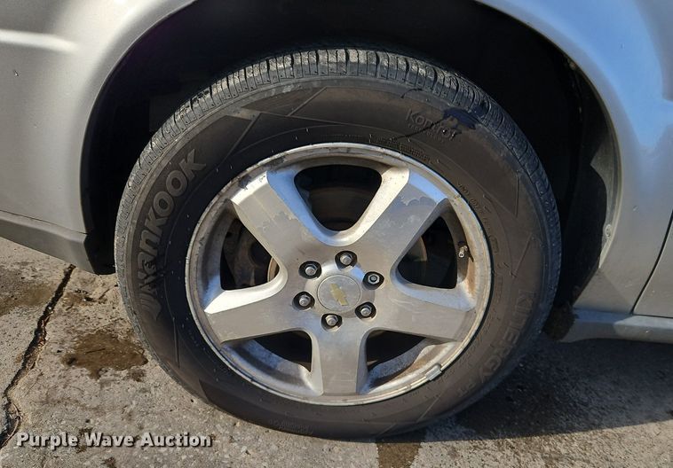 image for item LB9711 2008 Chevrolet Uplander LT  van