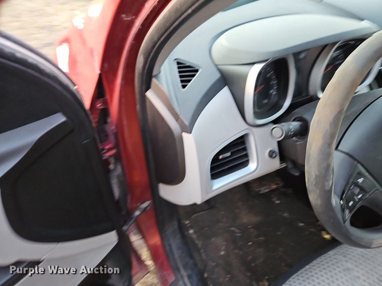 image for item LB9714 2010 Chevrolet Equinox LS  SUV