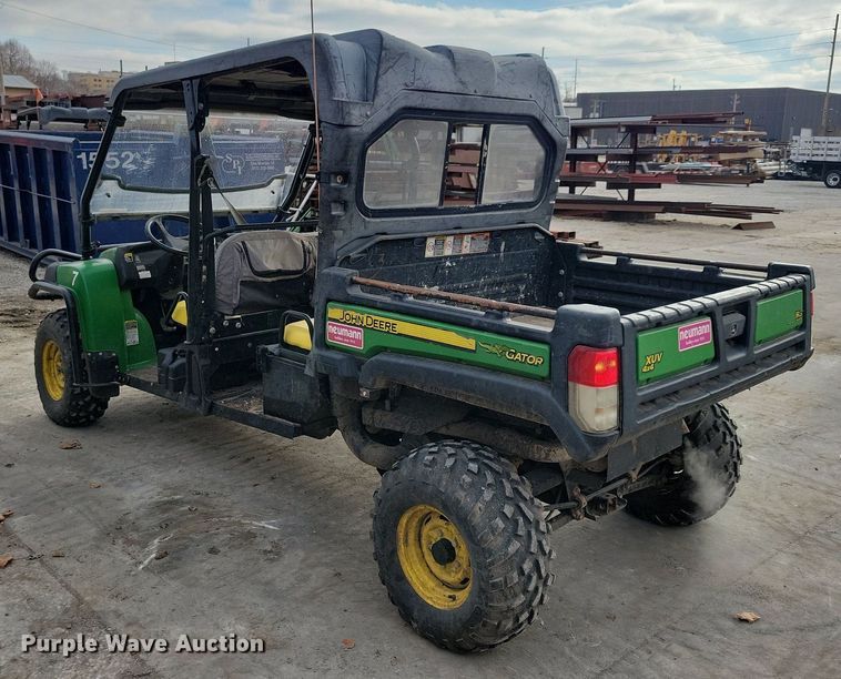 image for item LC9505 2013 John Deere 825E Gator  utility vehicle