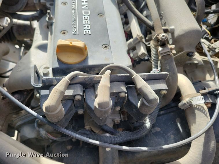 image for item LC9505 2013 John Deere 825E Gator  utility vehicle