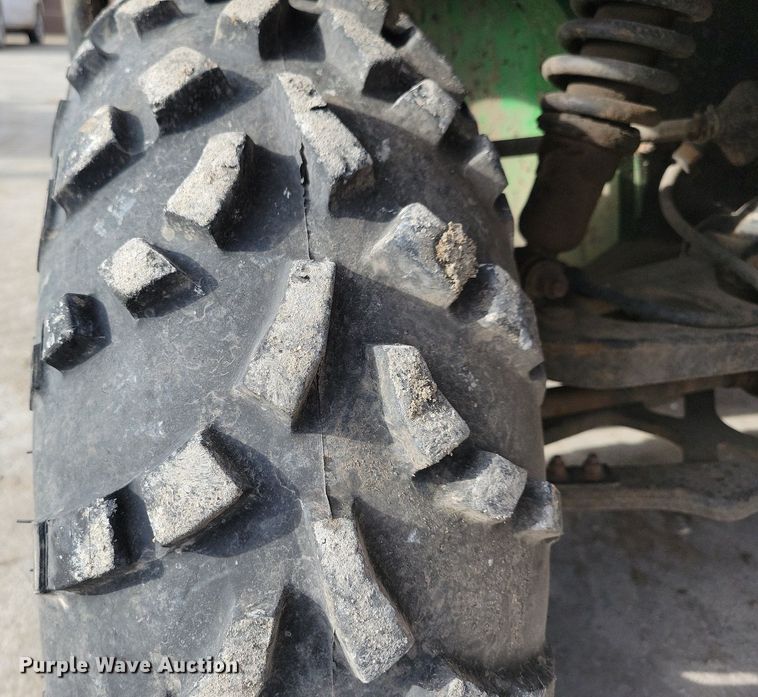 image for item LC9505 2013 John Deere 825E Gator  utility vehicle