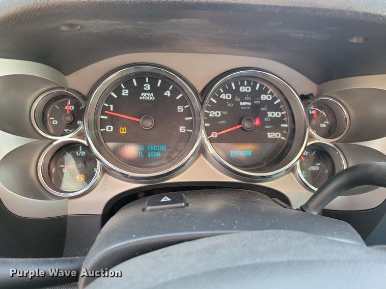 image for item LC9506 2011 GMC Sierra 1500  Ext. Cab pickup truck