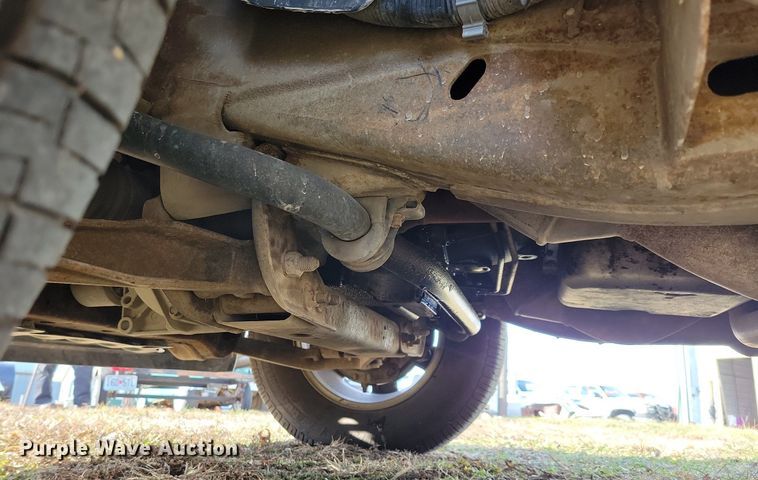 image for item LC9506 2011 GMC Sierra 1500  Ext. Cab pickup truck