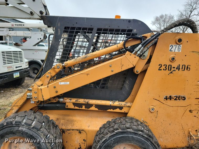 image for item LC9511 2005 Case 450  skid steer loader