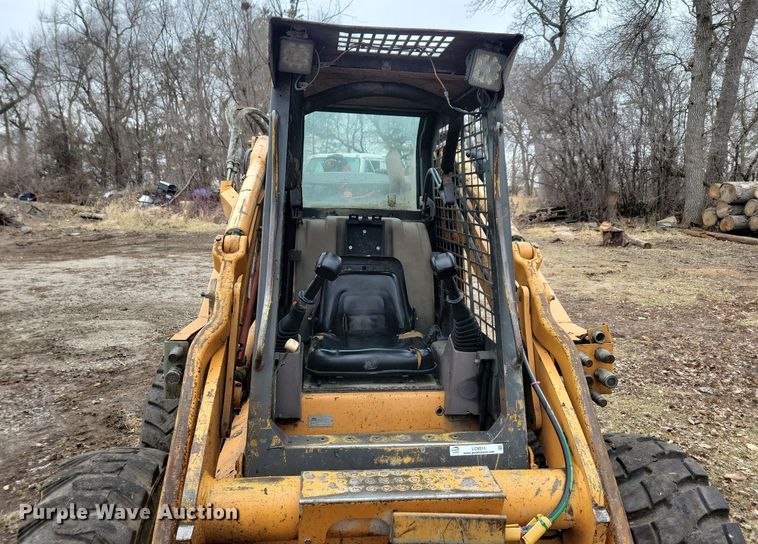 image for item LC9511 2005 Case 450  skid steer loader