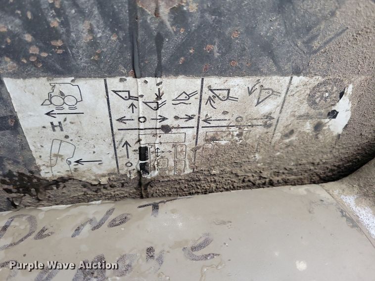 image for item LC9511 2005 Case 450  skid steer loader